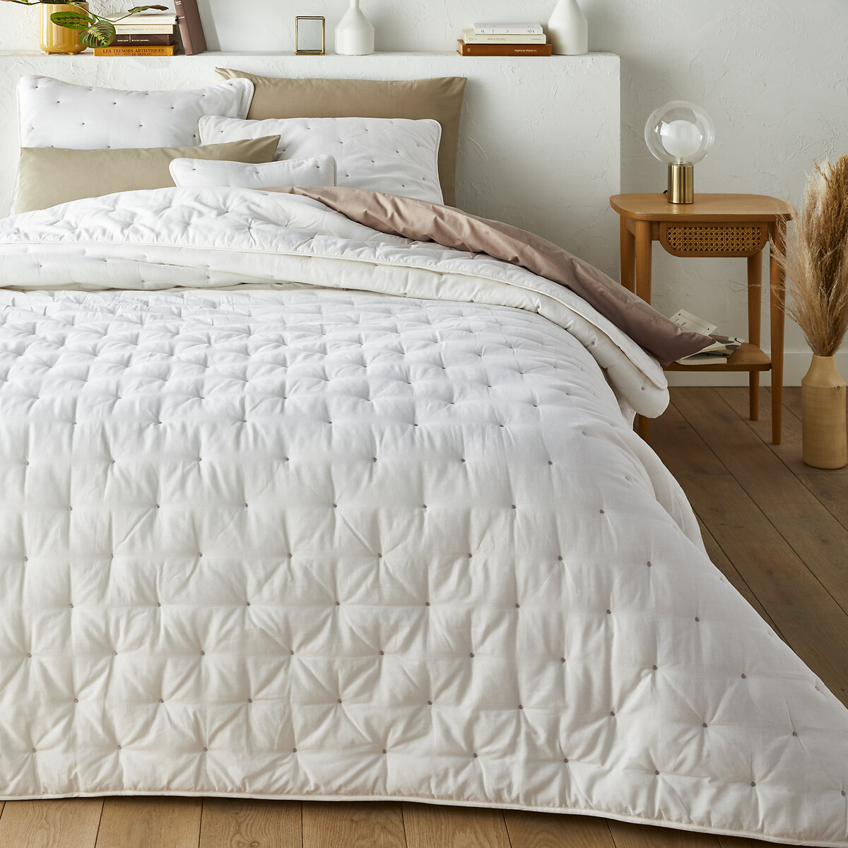 LA REDOUTE INTERIEURS<br>Colcha acolchoada e bordada, Aéri