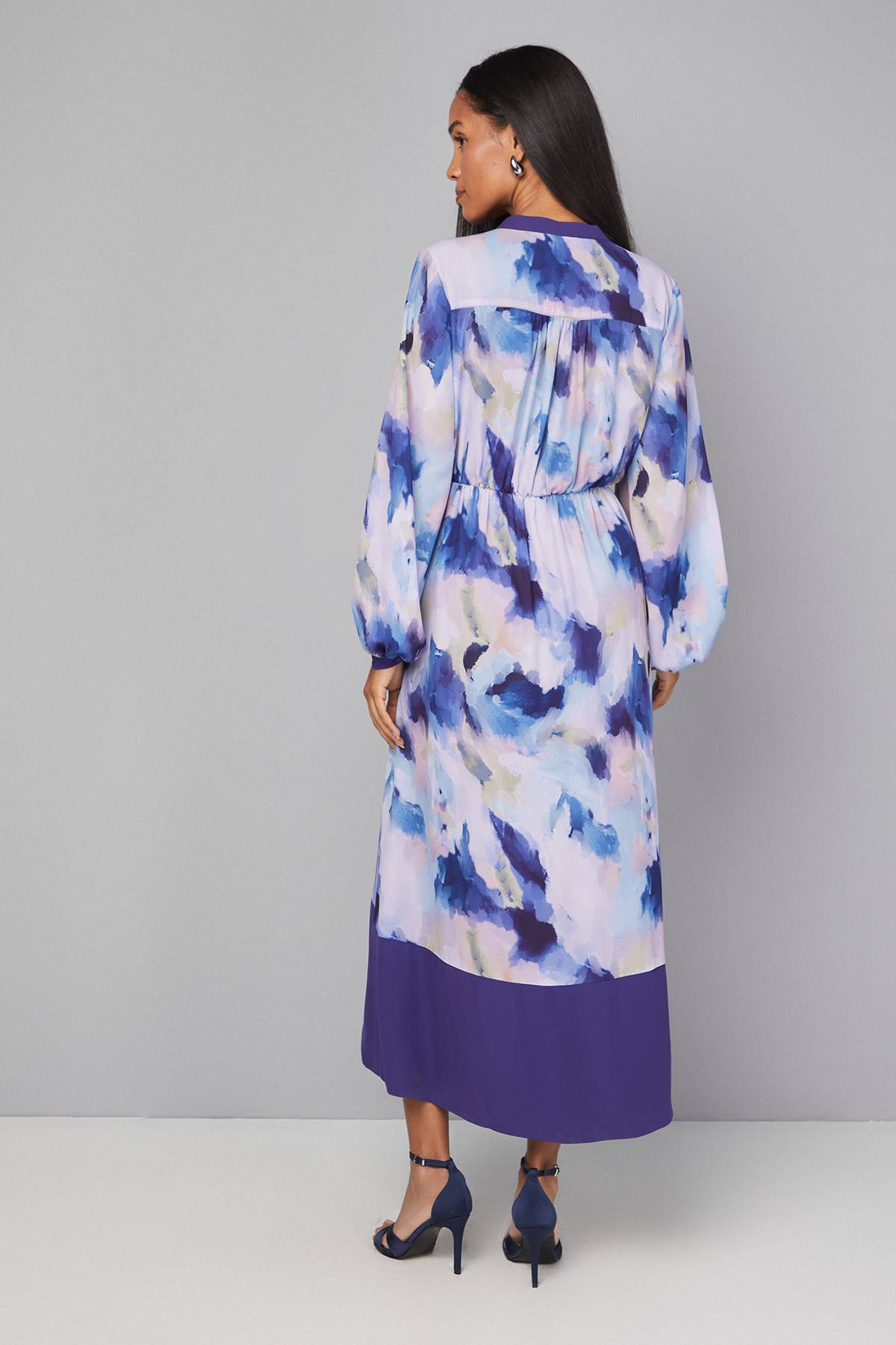 Wallis Robe Midi Abstraite Ceinturée à Contraste
