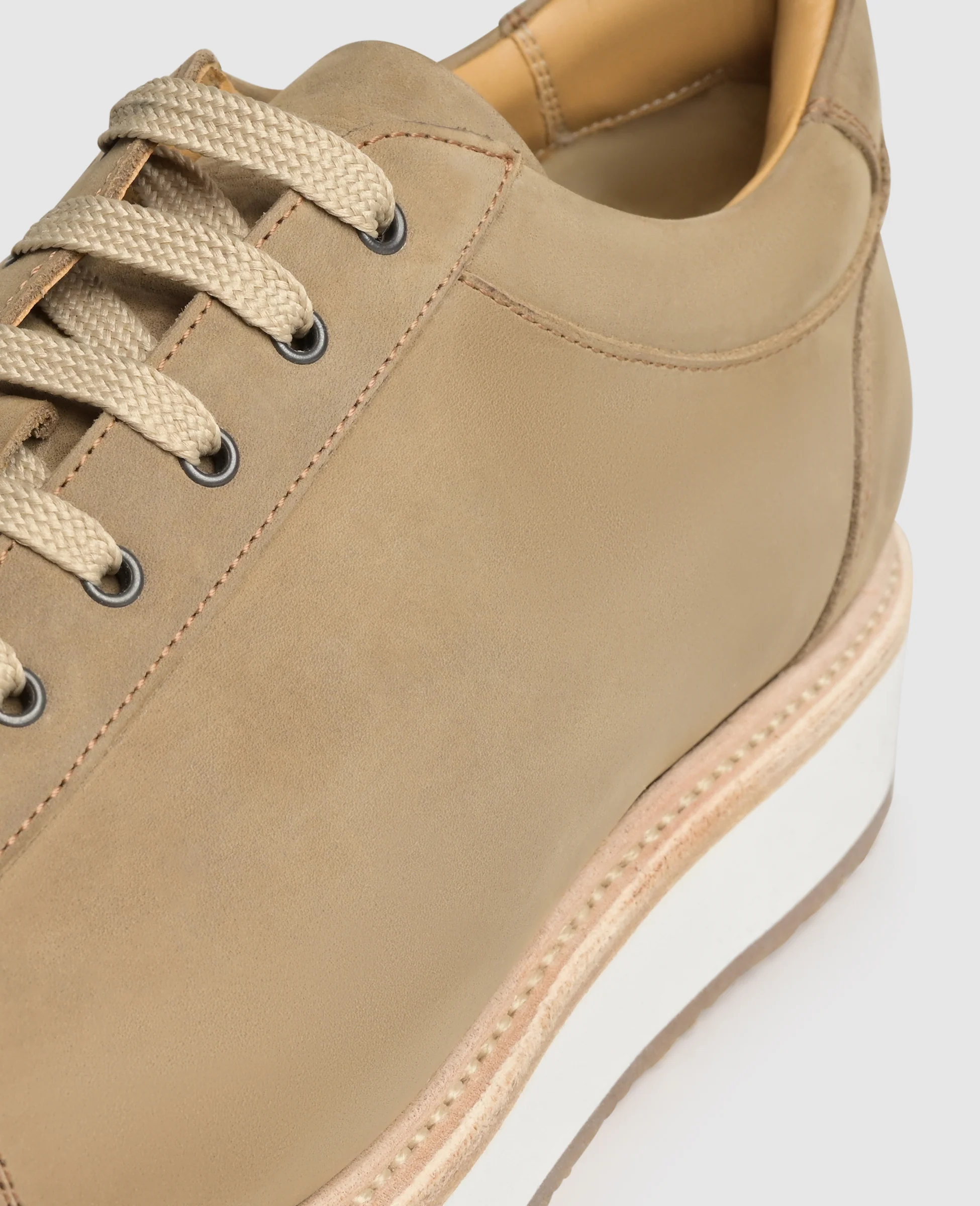London Sneaker J