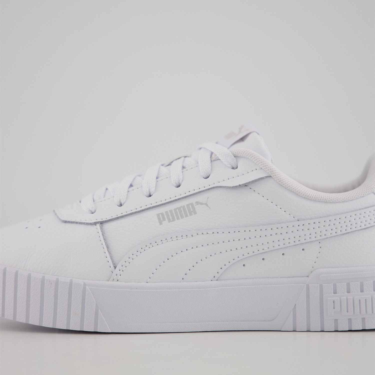 Puma Carina 2.0