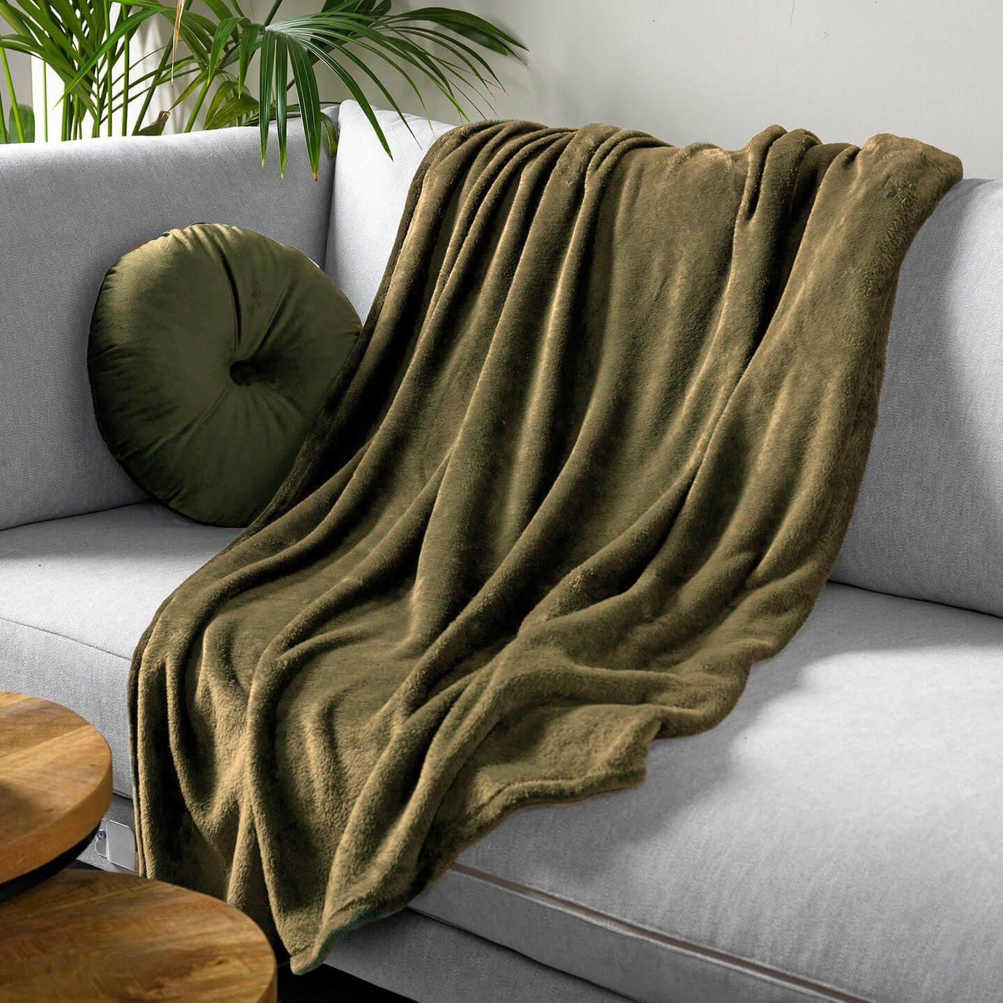 Dutch Decor plaid SIDNEY - 140x180 cm Military Olive