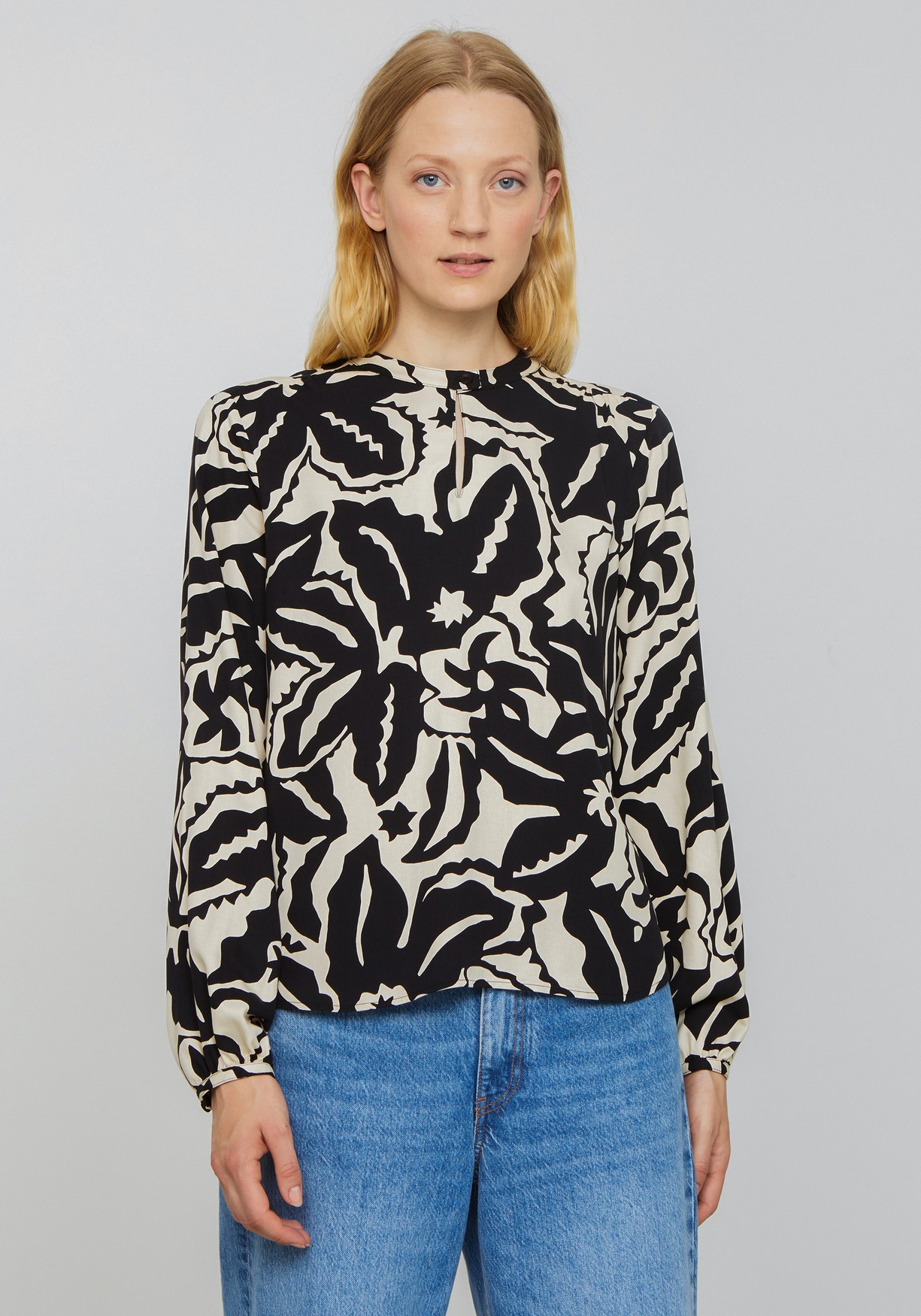 Recolution Bluse Carambola Botanical Black