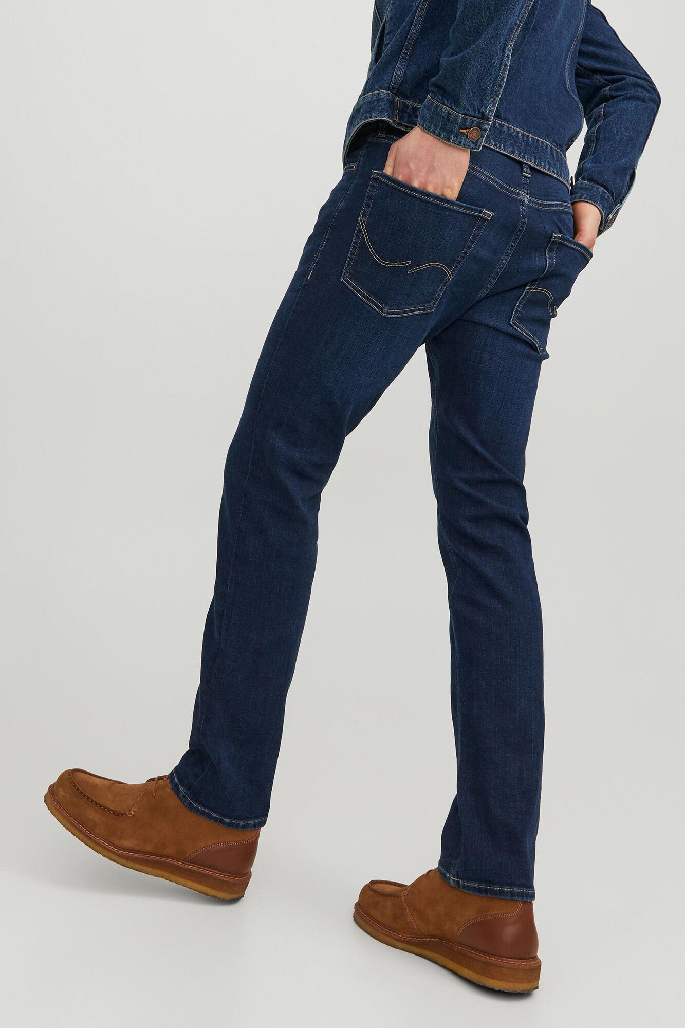 Calça jeans Tim slim reta