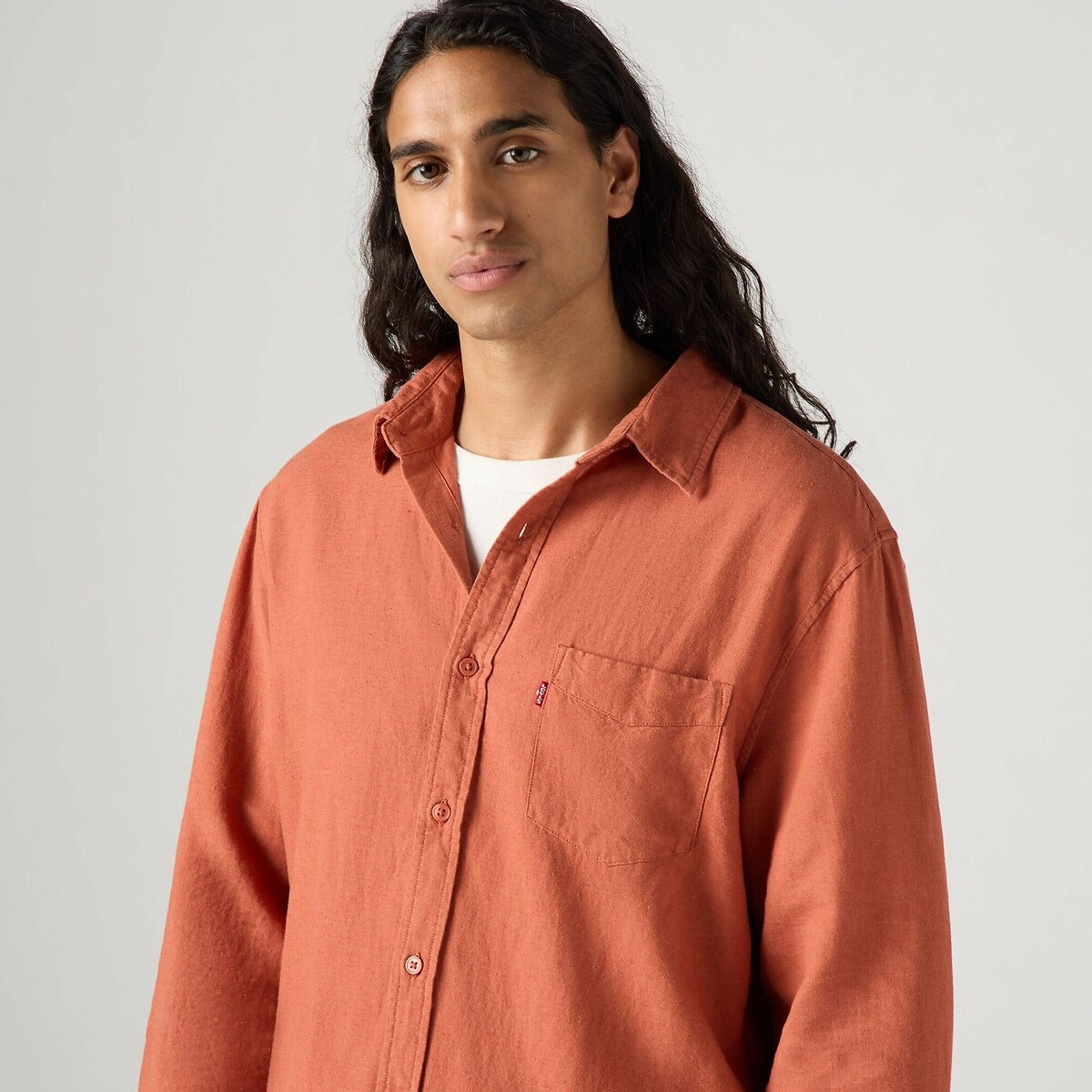 Camisa reta LEVI'S com bolso no peito em algodão e linho