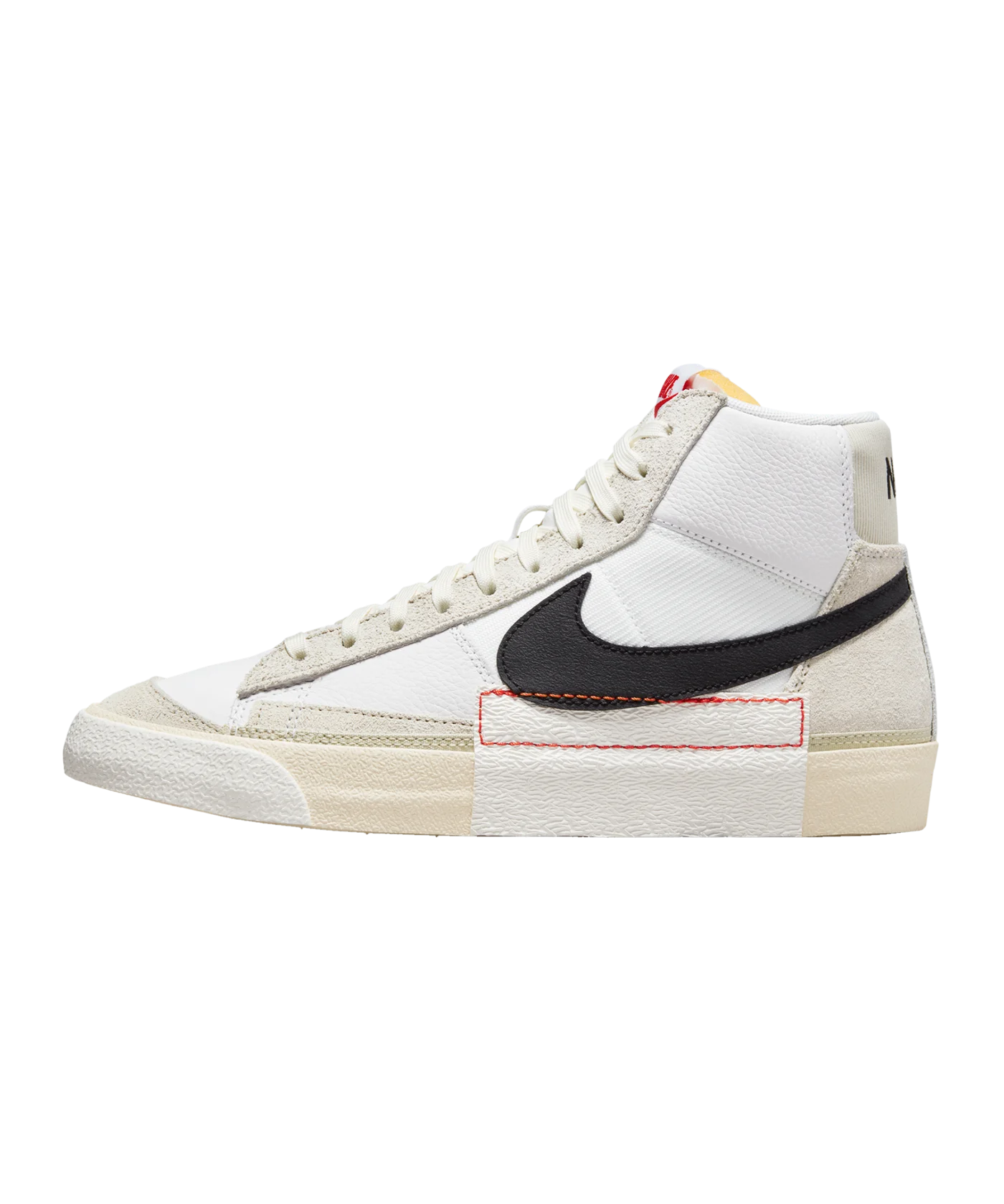 Nike Blazer 77 Remastered Weiss F100