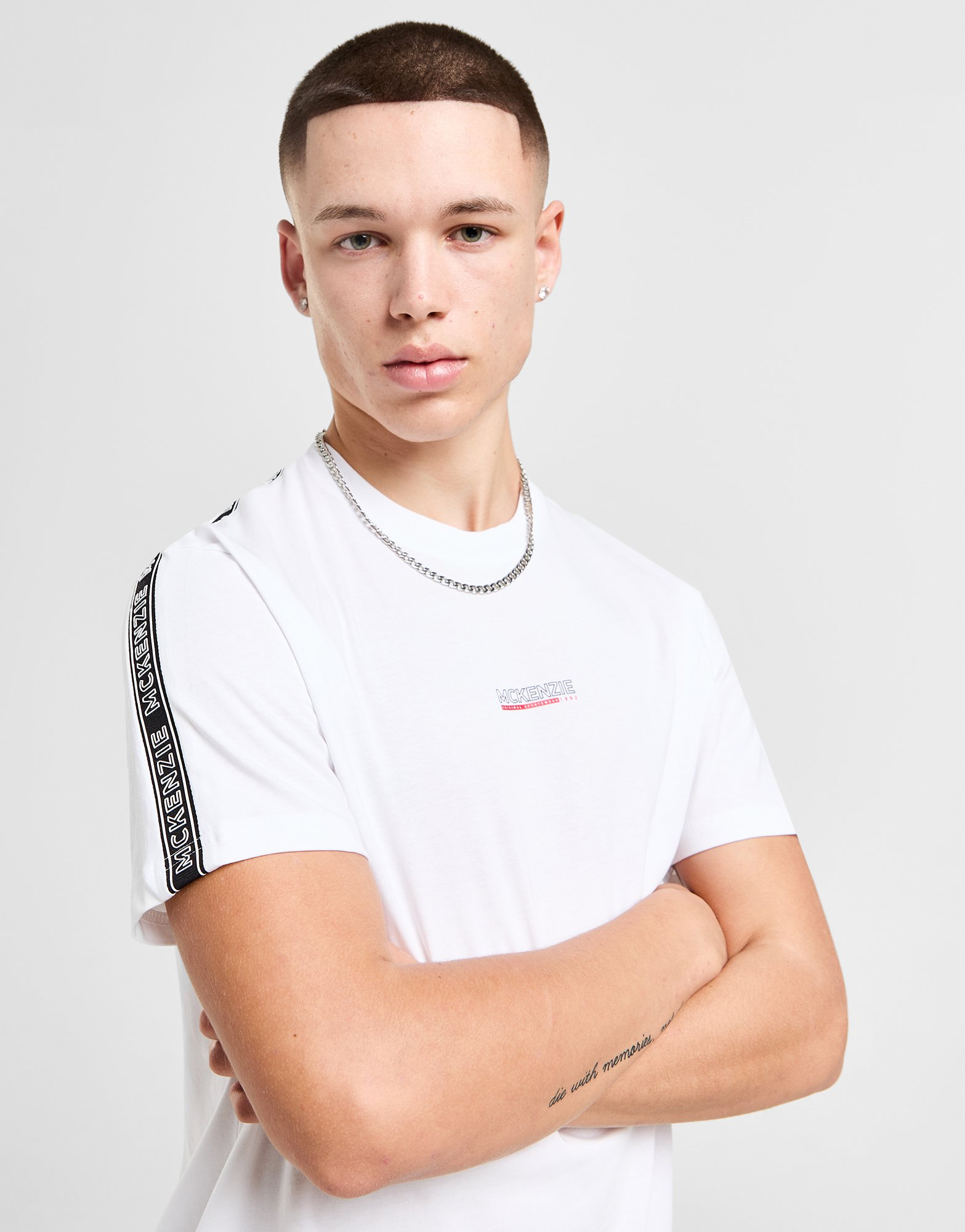 McKenzie T-shirt Essential Tape Homme