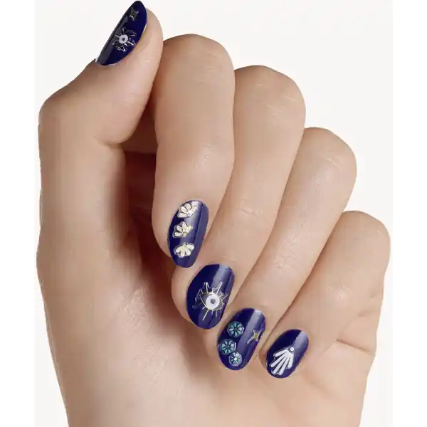 Stay bold, it's gold! Nail sticker