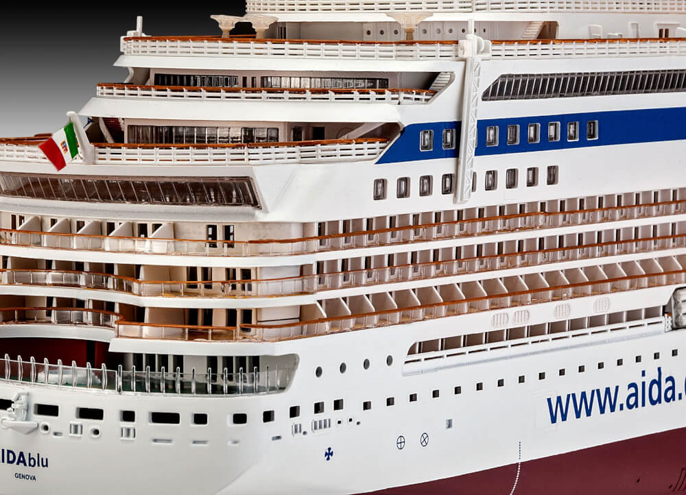 REVELL 05230   Modellbausatz Cruiser Ship AIDAblu, AIDAsol, AIDAmar, AIDAstella 1:400, ab 12 Jahre