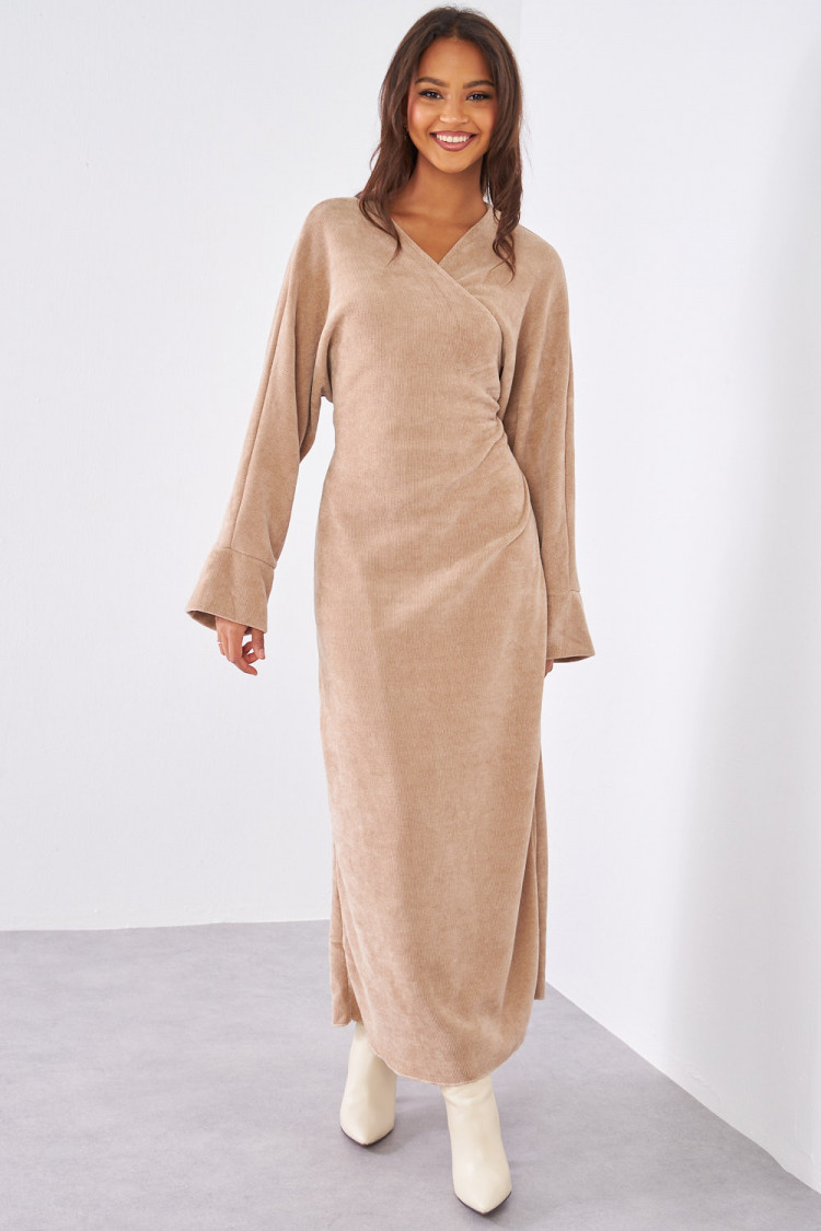 Robe beige foncé en velours croisé