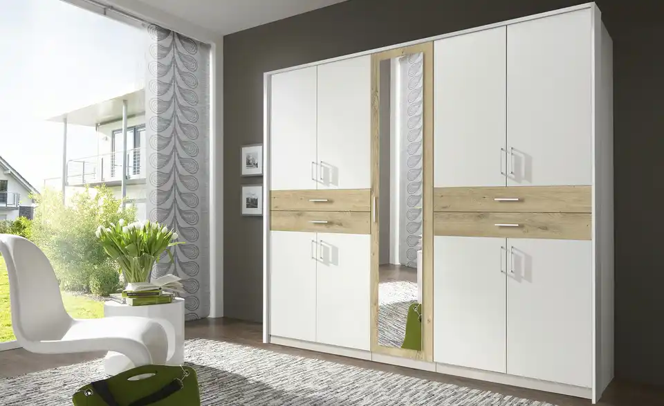Kleiderschrank Taiga