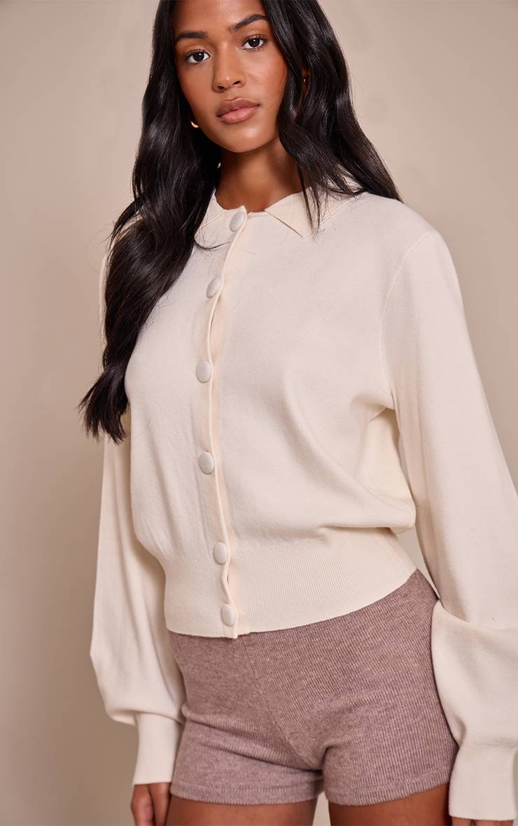 Crème Cardigan Long En Maille Compacte À Boutons Recouverts