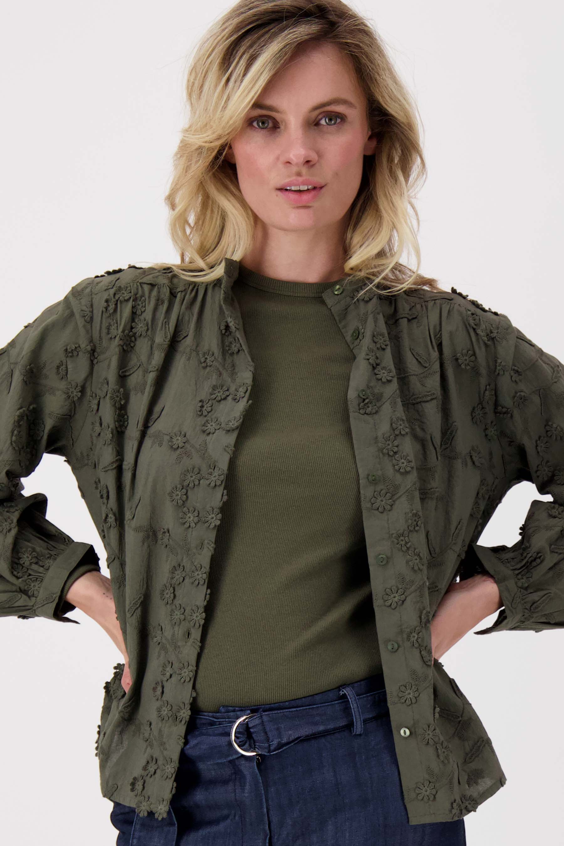 blouse met bloem structuur