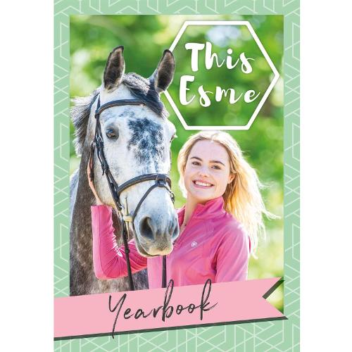 This Esme Yearbook 2022 (Hardback)