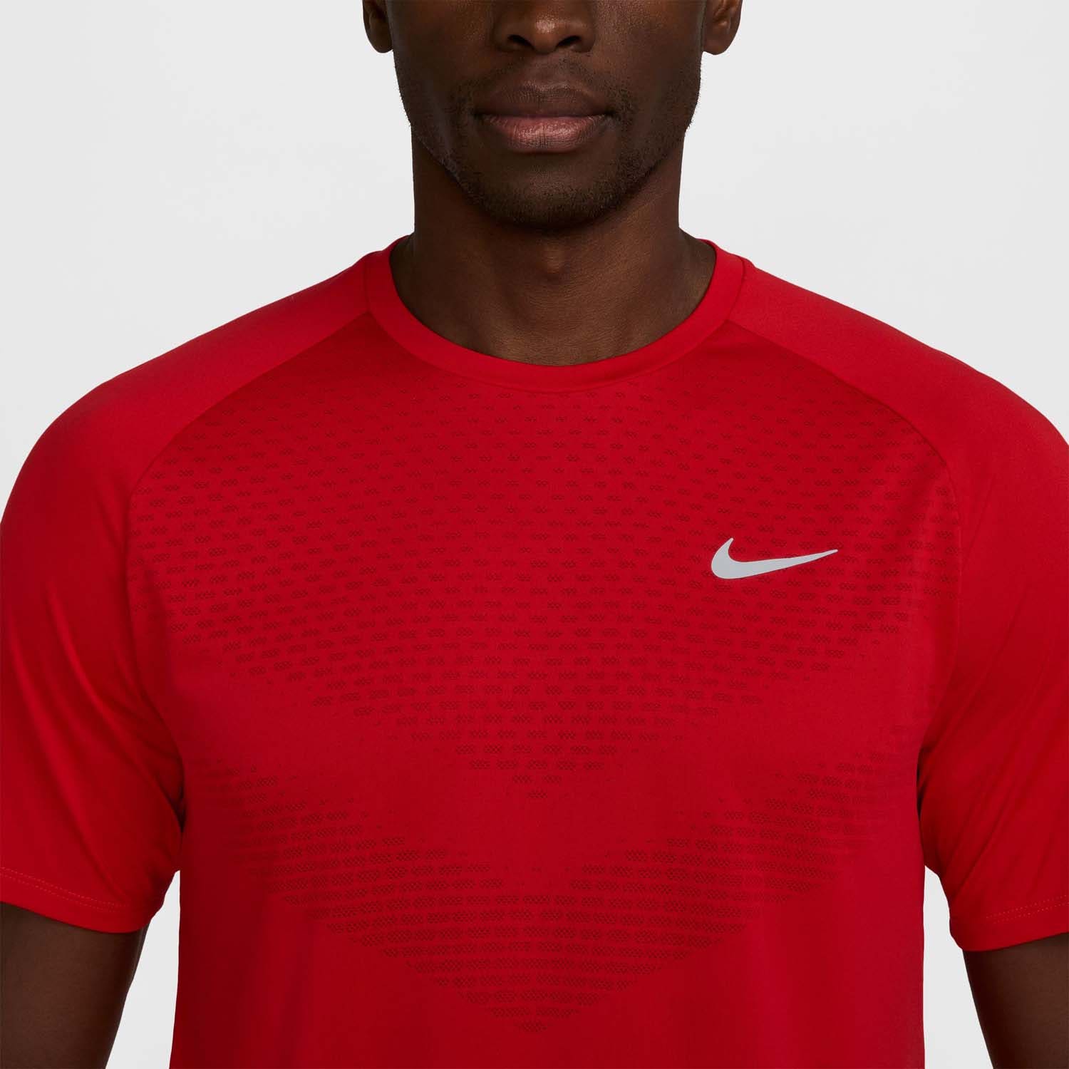 Nike  Stride Hardlooptop