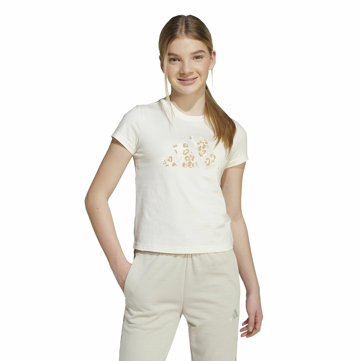 ADIDAS ROUPAS ESPORTIVAS<br>Camiseta de manga curta com estampa de leopardo