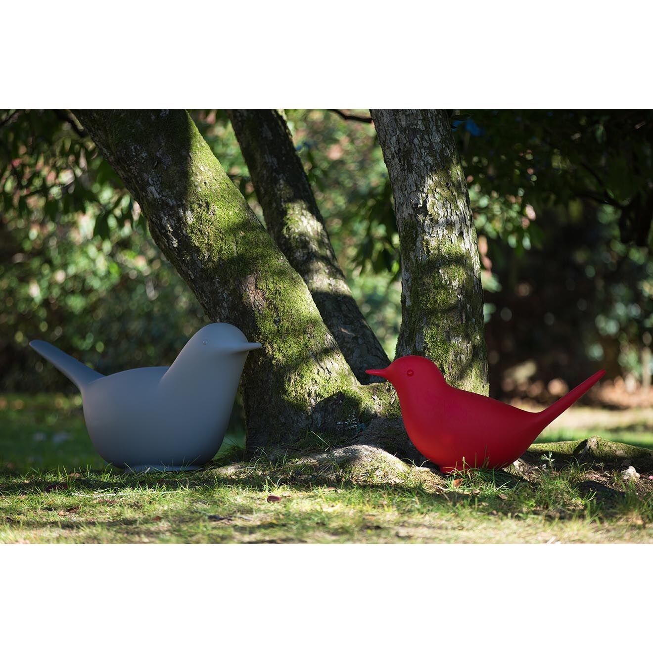Serralunga Oiseau lumineux décoratif 'Pulcino' Design par Eero Aarnio bleu - 80x39x27 cm