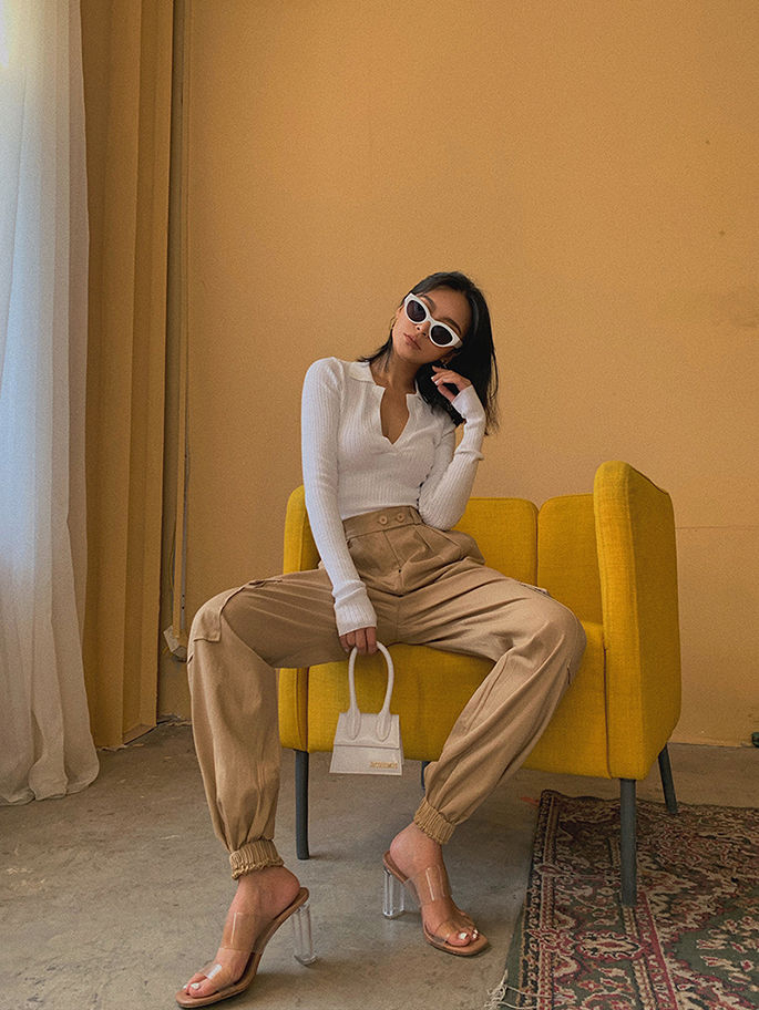 Colada - Diepe V-hals gebreide crop top met kraag