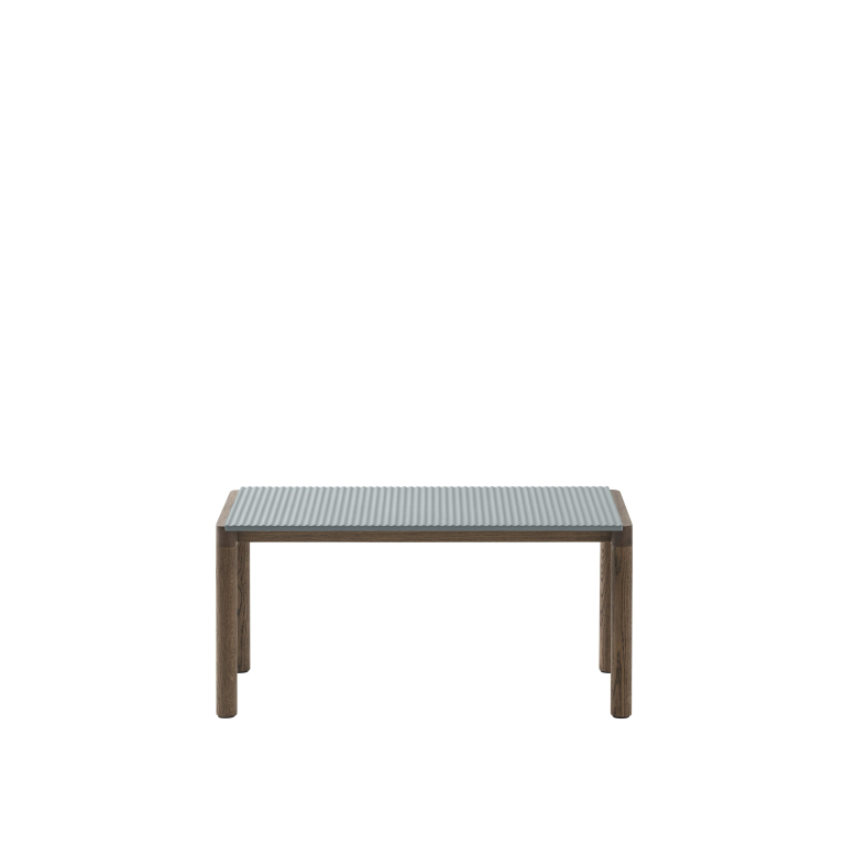 Muuto Couple salontafel 40x84 wavy donker eiken pale blue