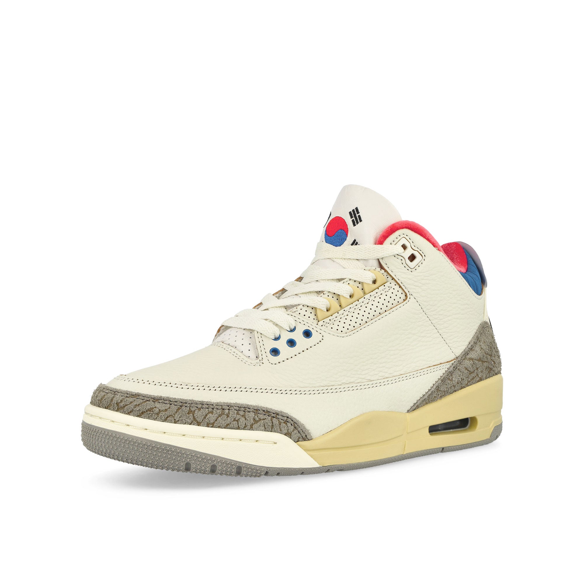 Jordan<br>Air Jordan 3 Retro