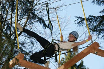 Klettern im Hochseilgarten in Velburg als Geschenk
