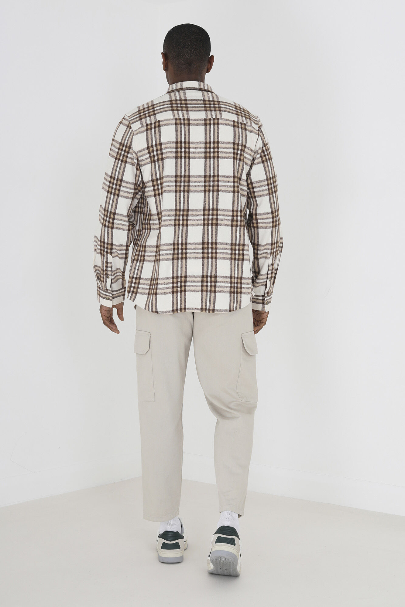 Camisa xadrez com dois bolsos