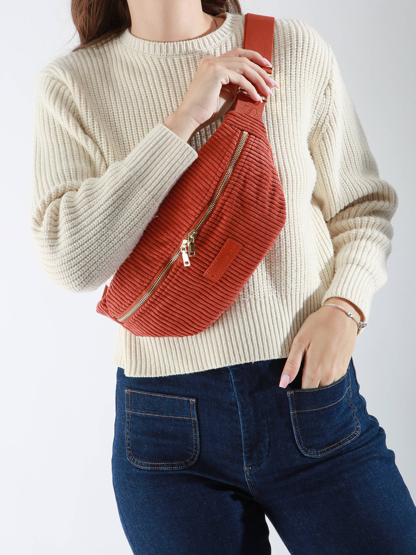Sac banane VANESSA WU