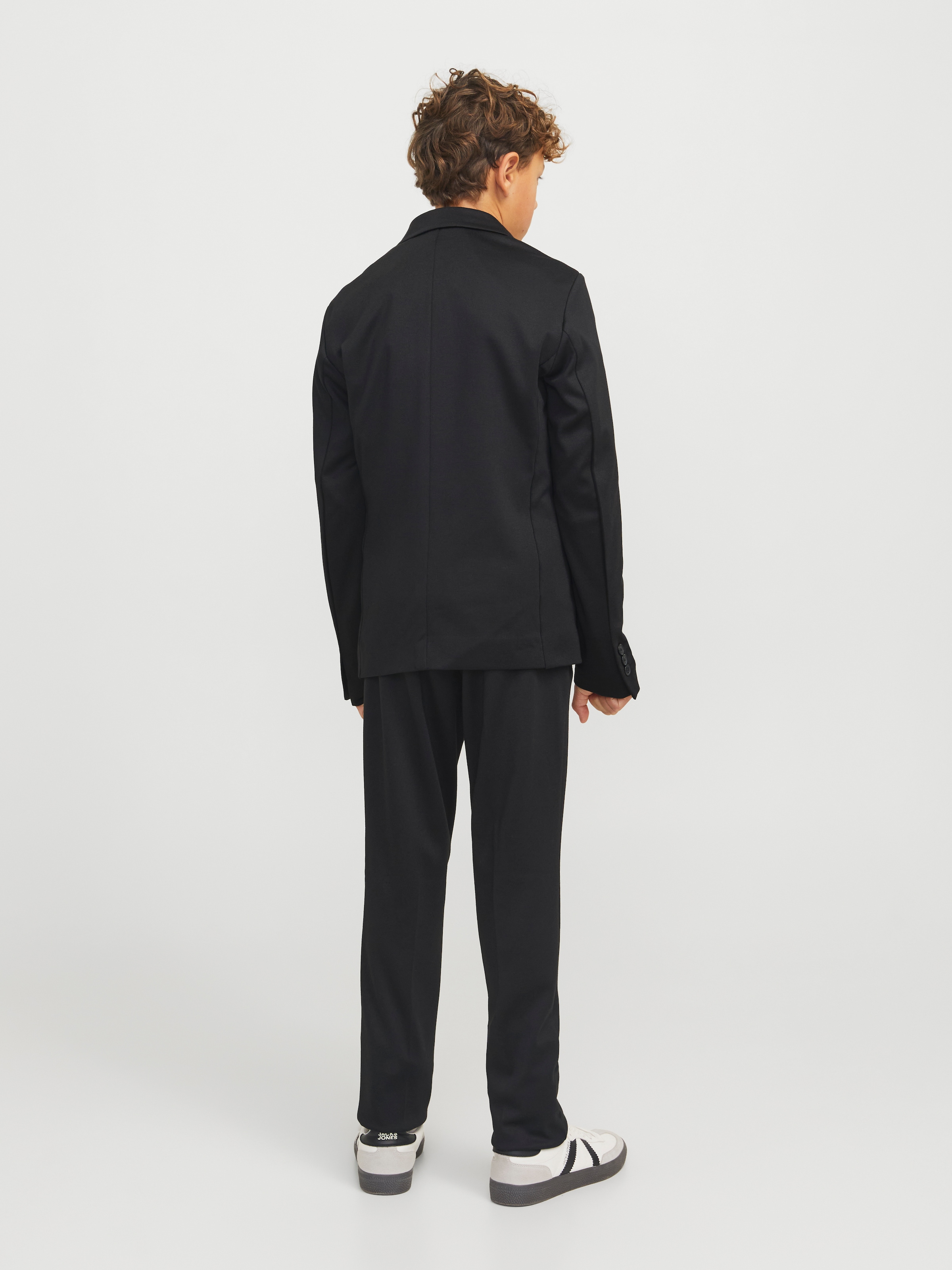 Jack & Jones Junior Anzug »JJEJAXON sorgt für stylischen Look mit optimaler Passform« Set, 2 tlg. slim fit unifarben, modisch, slim fit, Jersey, Reverskragen