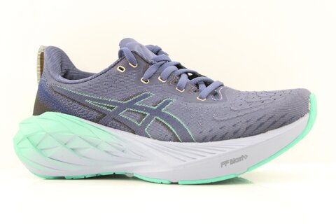 Asics NOVABLAST 4