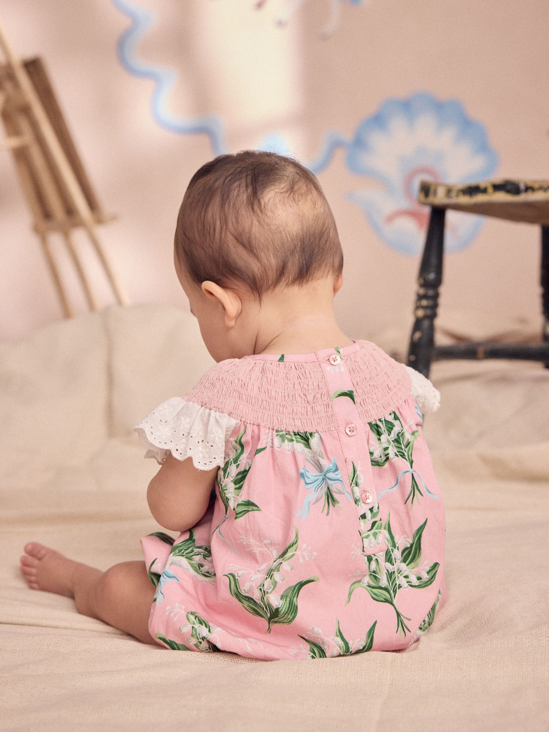 Roze bloemen - Cath Kidston 100% katoenen babyrompertje met print en broderie