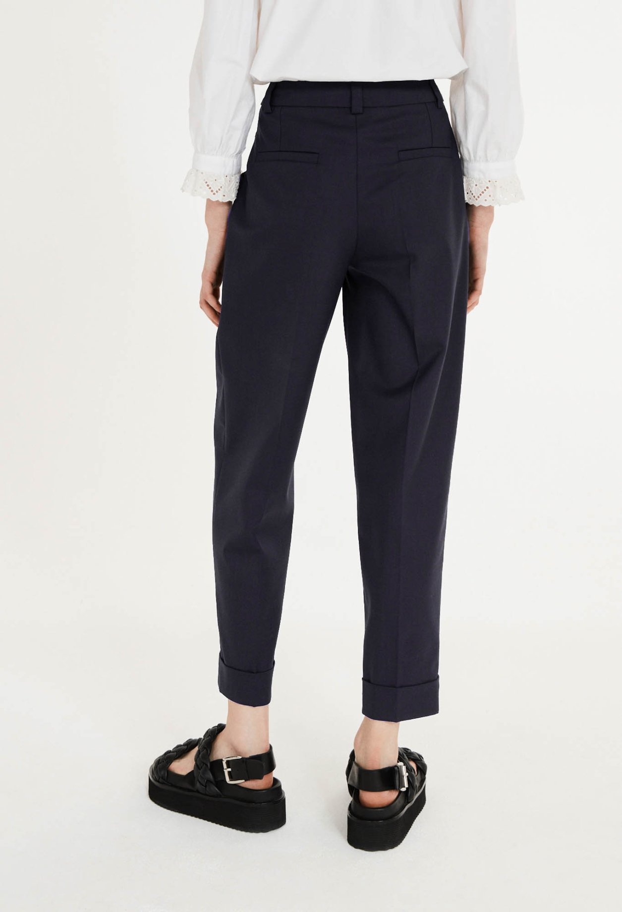 Pantalon &agrave; revers laine tra&ccedil;able