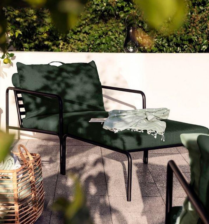 Houe Avon Lounge fauteuil frame zwart stof leaf heritage
