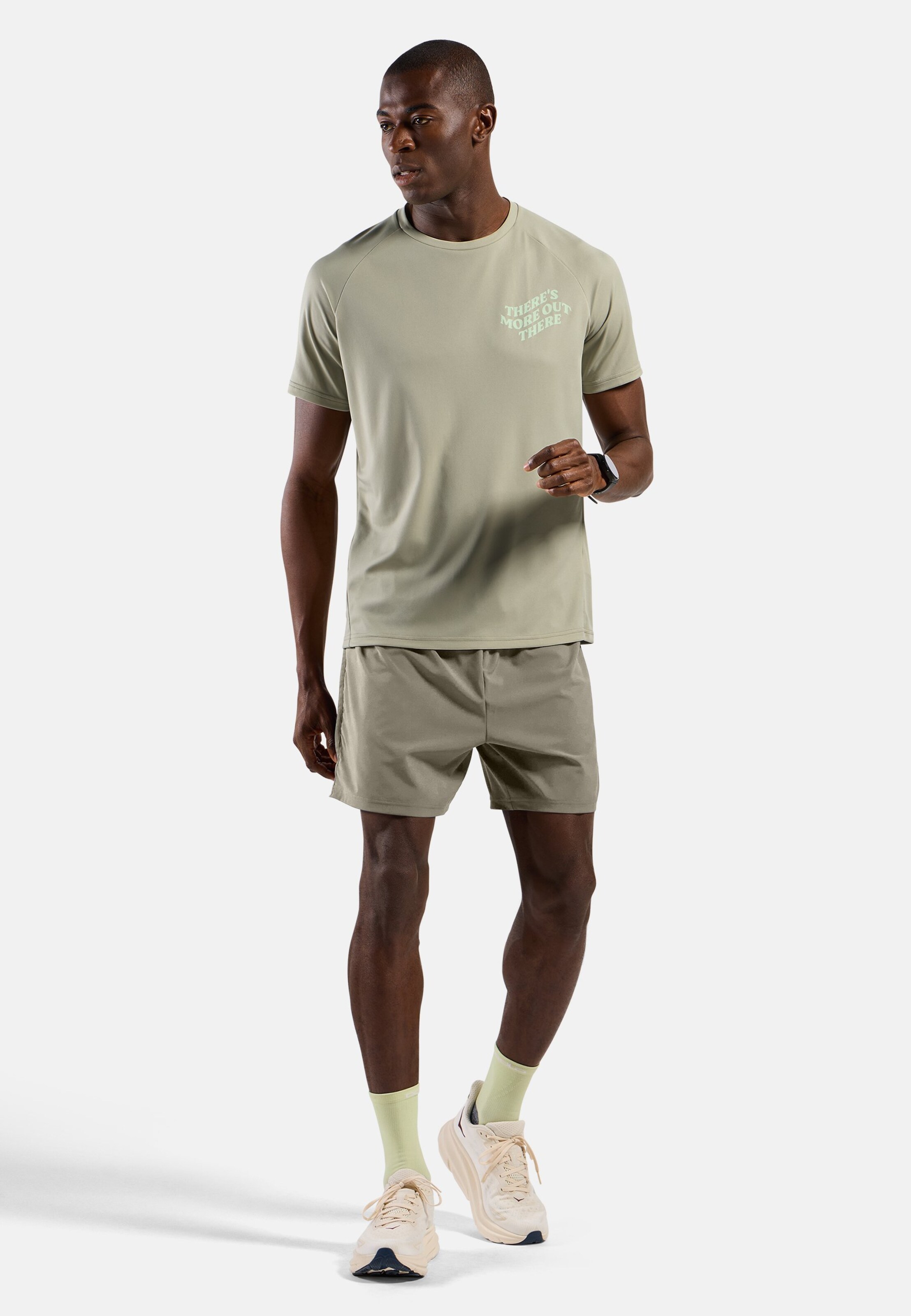Essentials 6 Inch Laufshorts 2.0 ohne Innenhose in vetiver