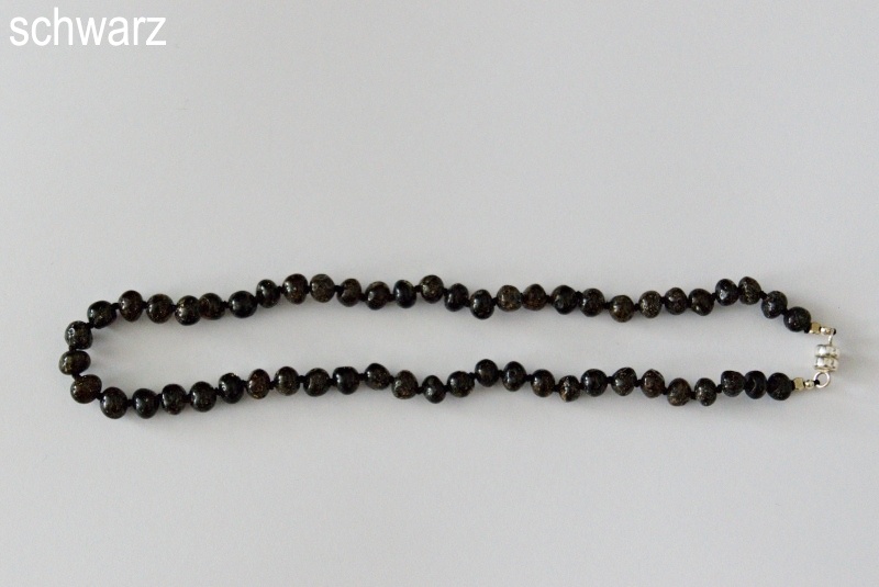 AMBERSTYLE Bernsteinkette schwarz 32cm mit Magnetverschluss 1 Stk