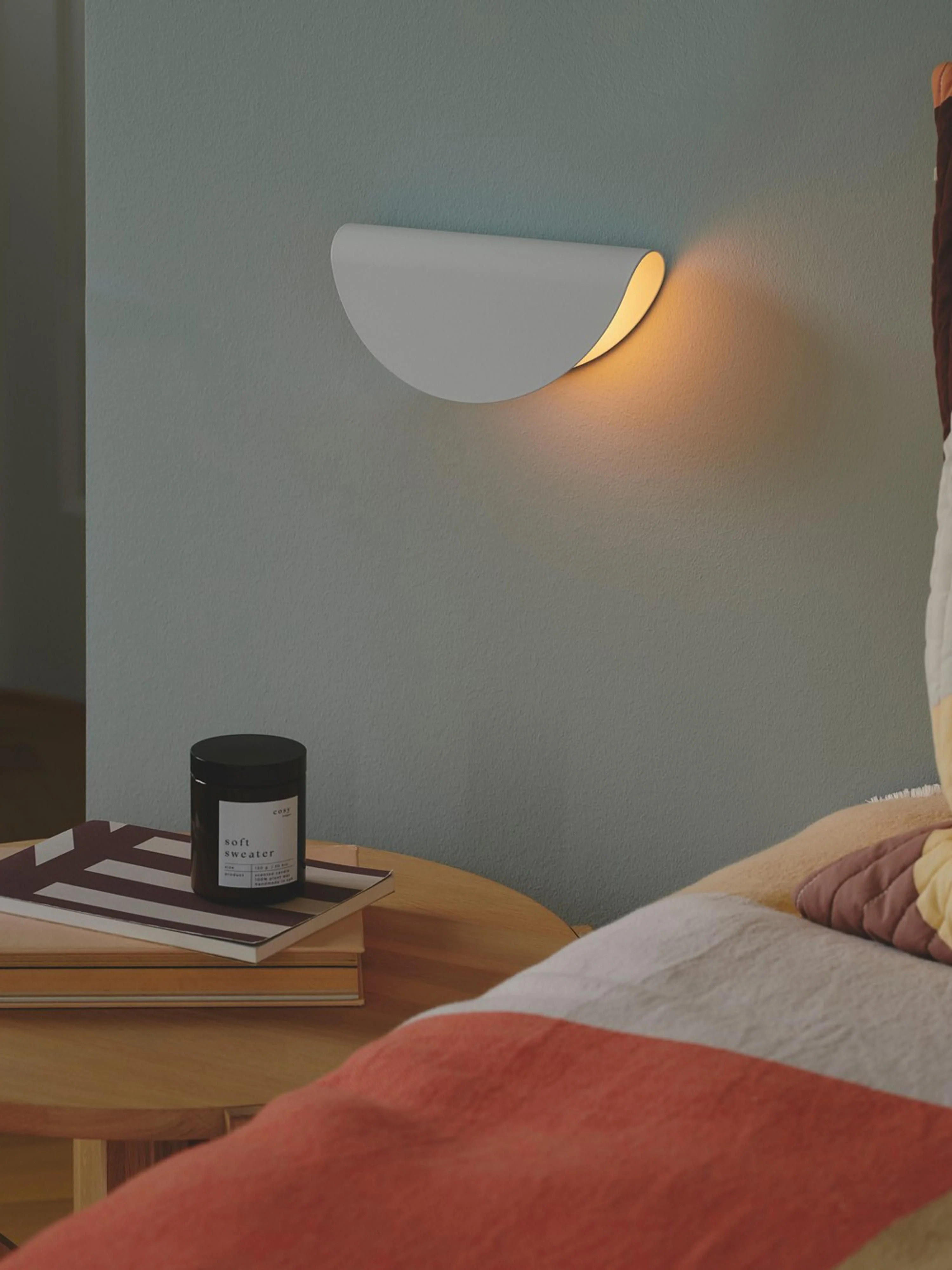 Wandlamp Model 2110 met stekker
