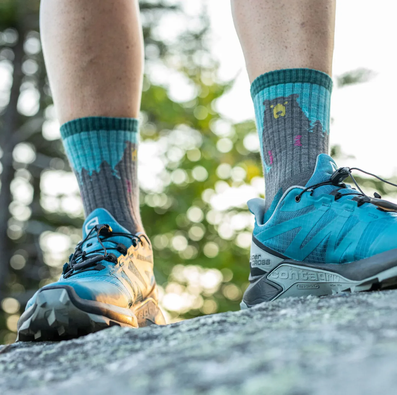 Darn Tough Women's Bear Town Micro Crew Light Cushion Aqua