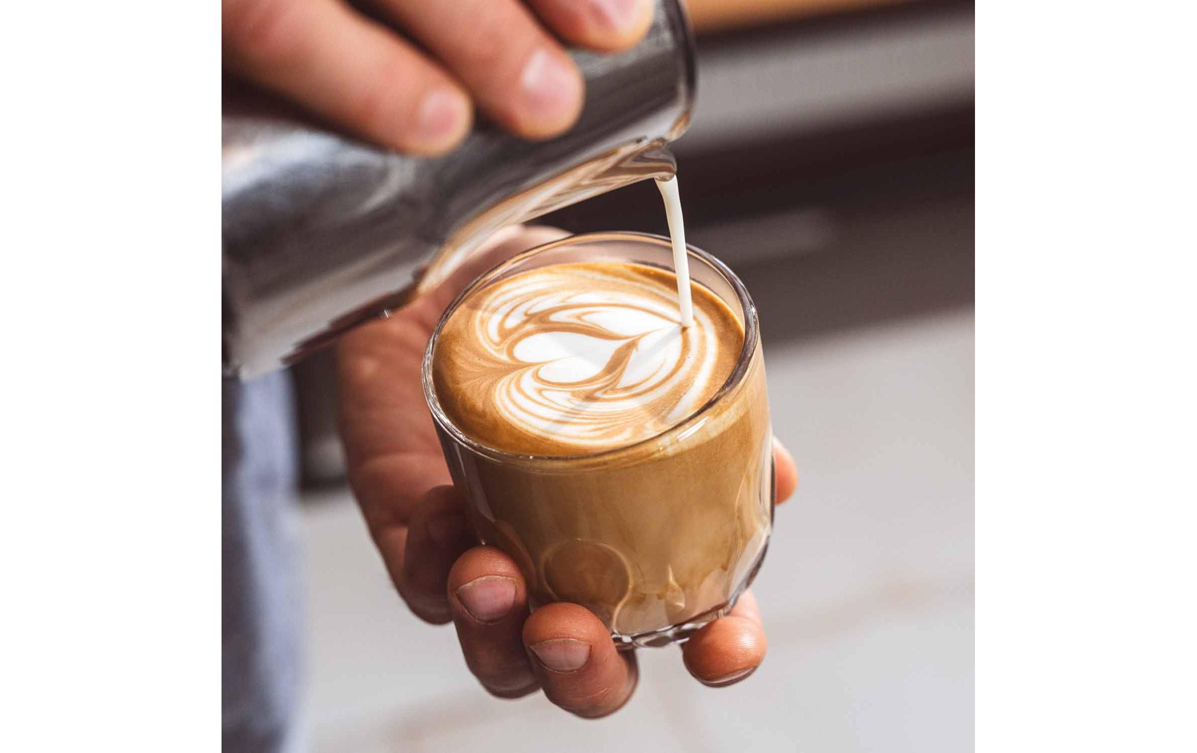 Cappuccino Becher Gocce 3 220 ml, 2 Stück, TransparentCappuccino-/Kaffeetasse für Heissgetränke