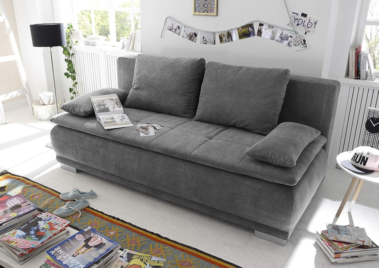 Stella Trading LUIGI Bequemes Schlafsofa mit Bettkasten, Stoffbezug Dunkelgrau - Klappbares Sofa mit Schlaffunktion und fest vernähtem Schaumtopper - 211 x 93 x 103 cm (B/H/T)