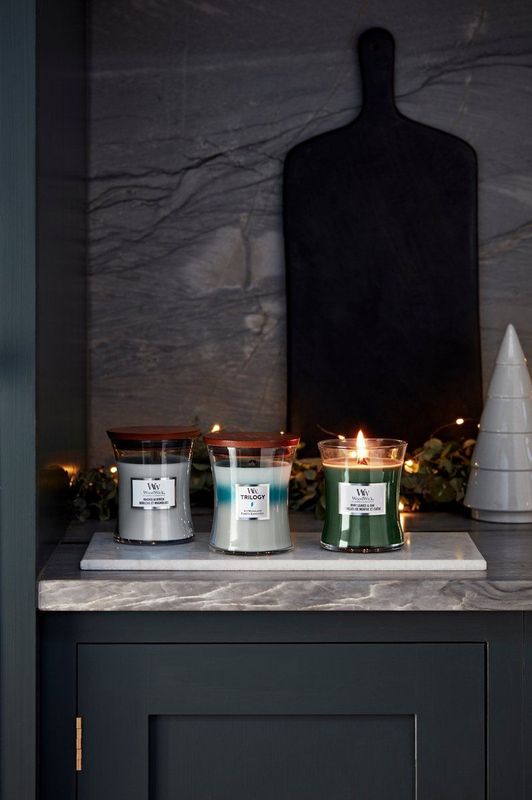 WoodWick Geurkaars Medium Magnolia Birch