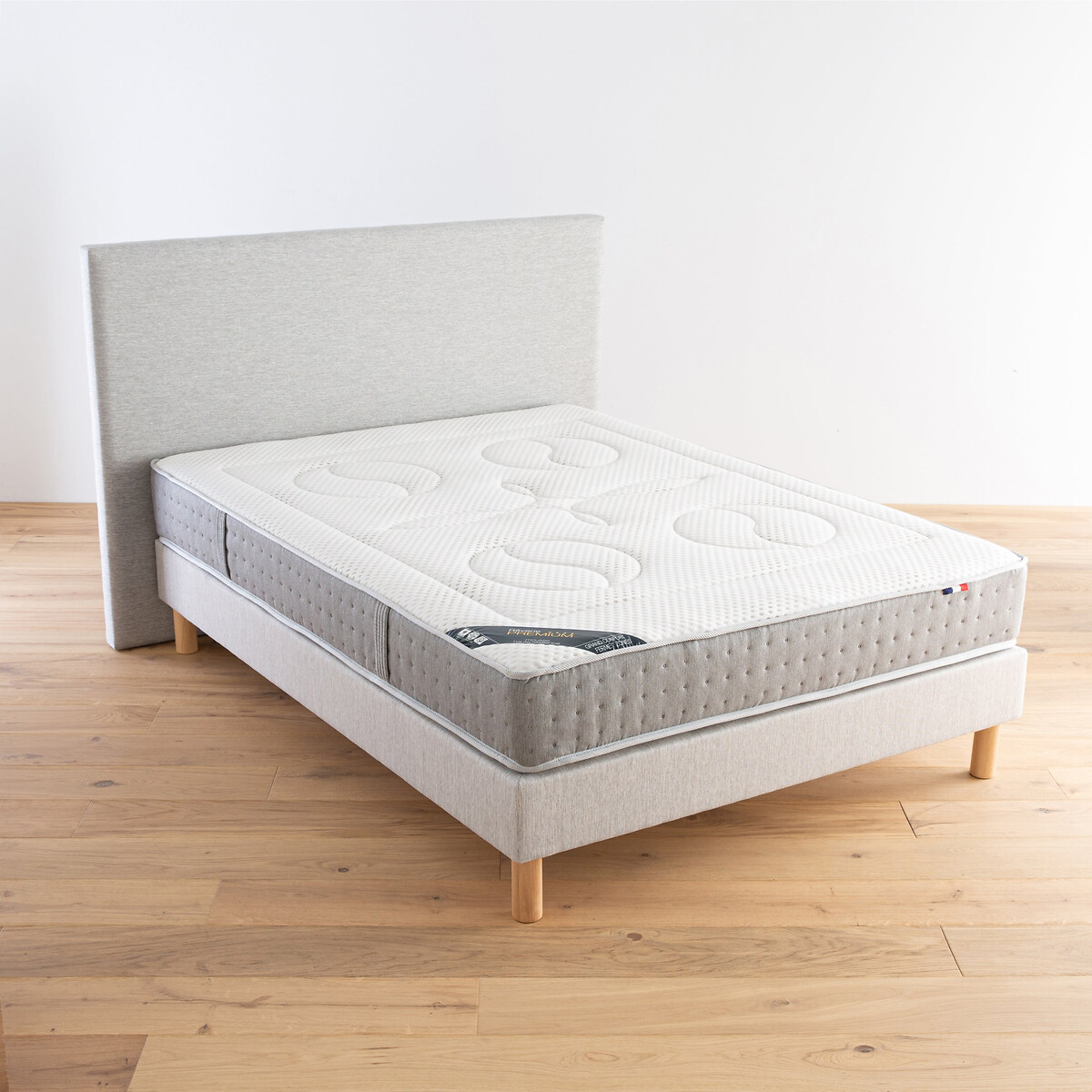 LA REDOUTE INTERIEURS<br>Cabeceira
