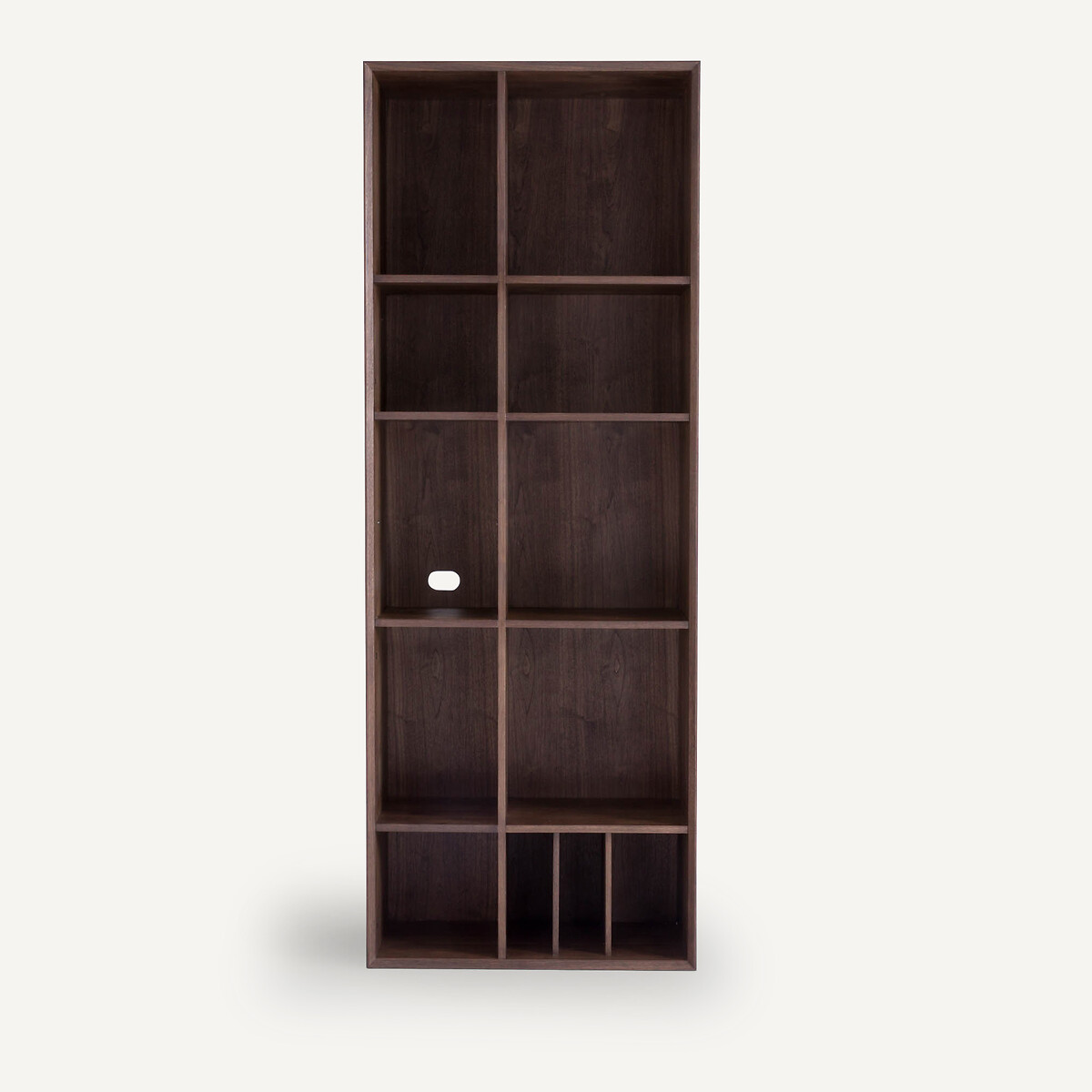 AM.PM<br>Estante de nogueira, Mikube