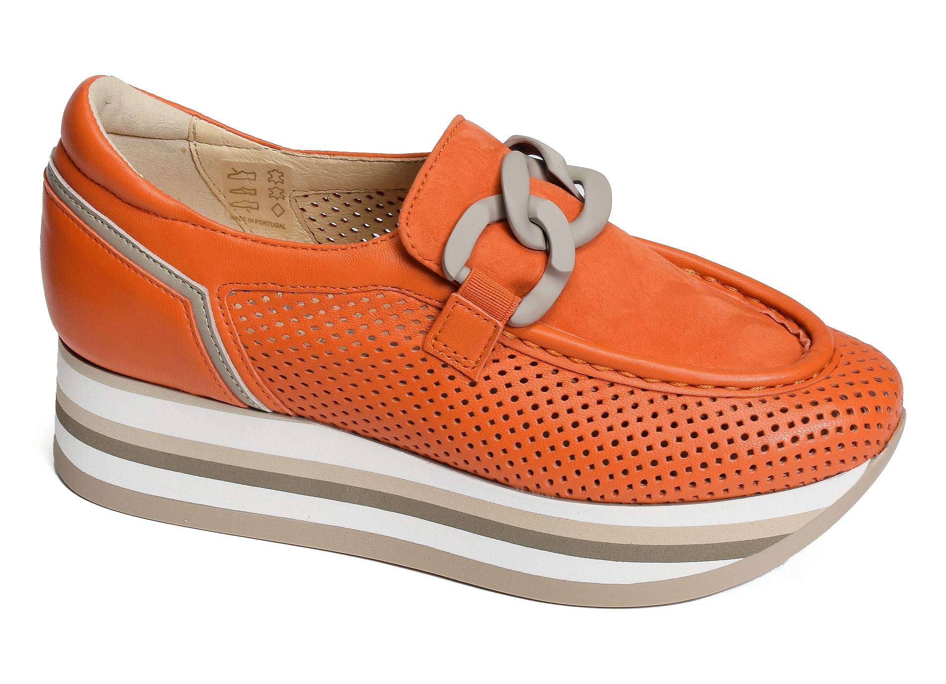 Cassie orange
