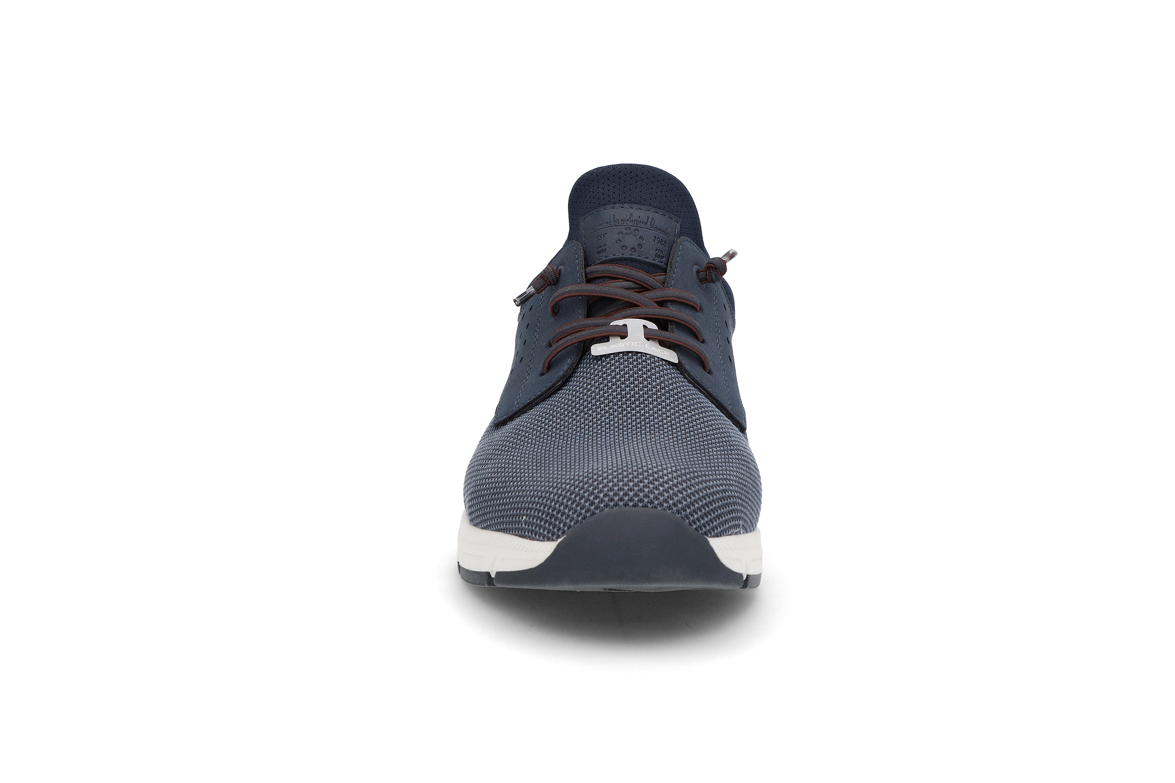 Sporty slip on-sko