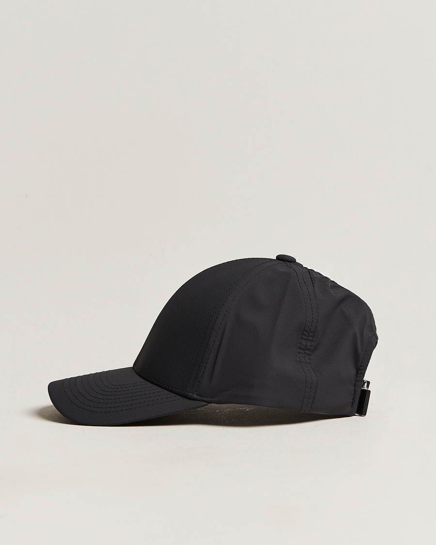 Varsity Headwear Active Tech Cap Black