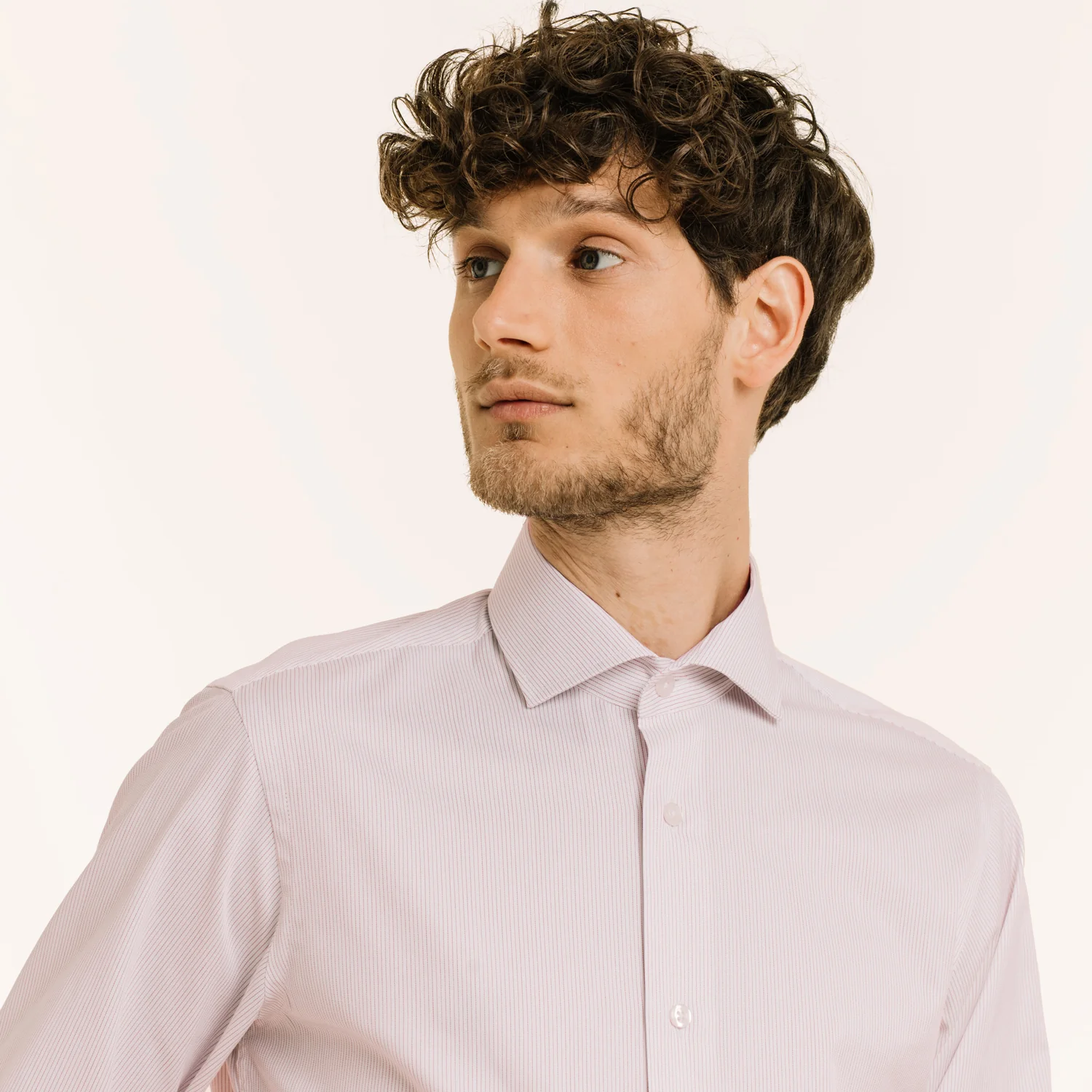 Double-twisted twill shirt with fine red stripes