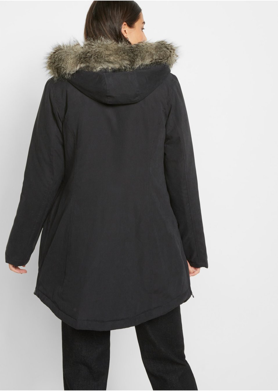 Parka avec bordure synthétique sur la capuche