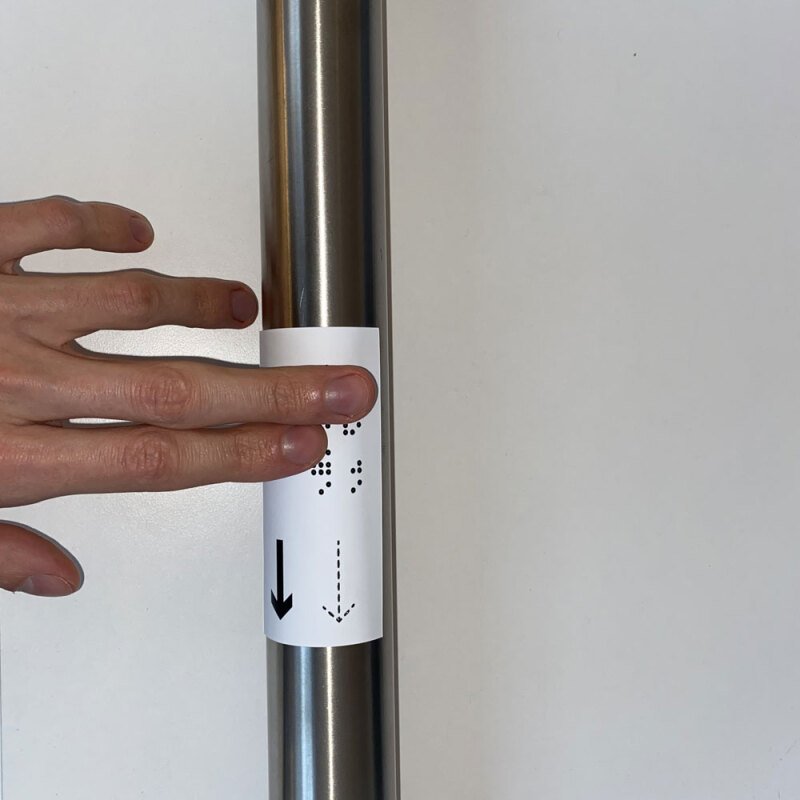 Manchon pour main courante en braille - Noir sur fond blanc