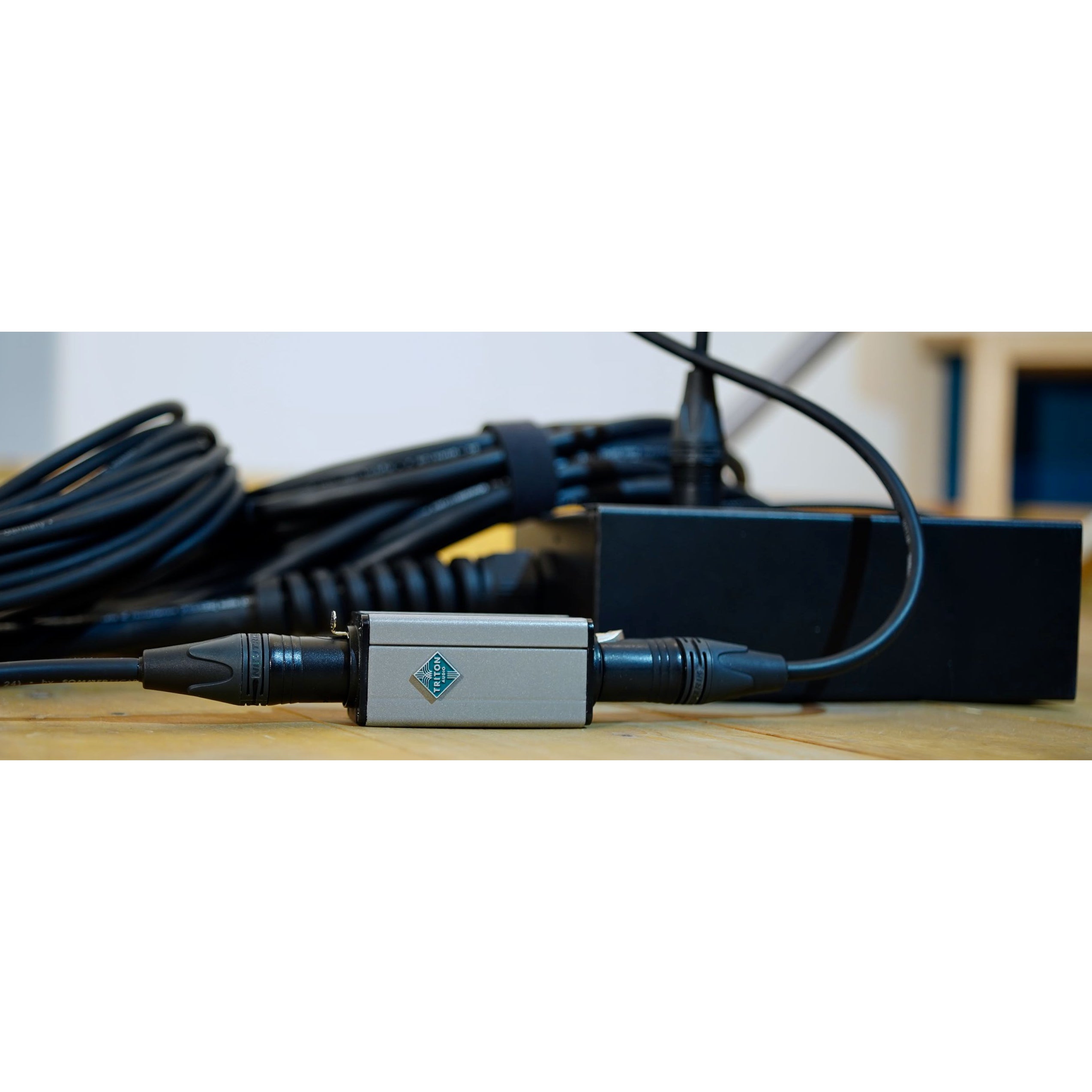 Triton Audio FetHead Broadcast in-line microfoon preamp