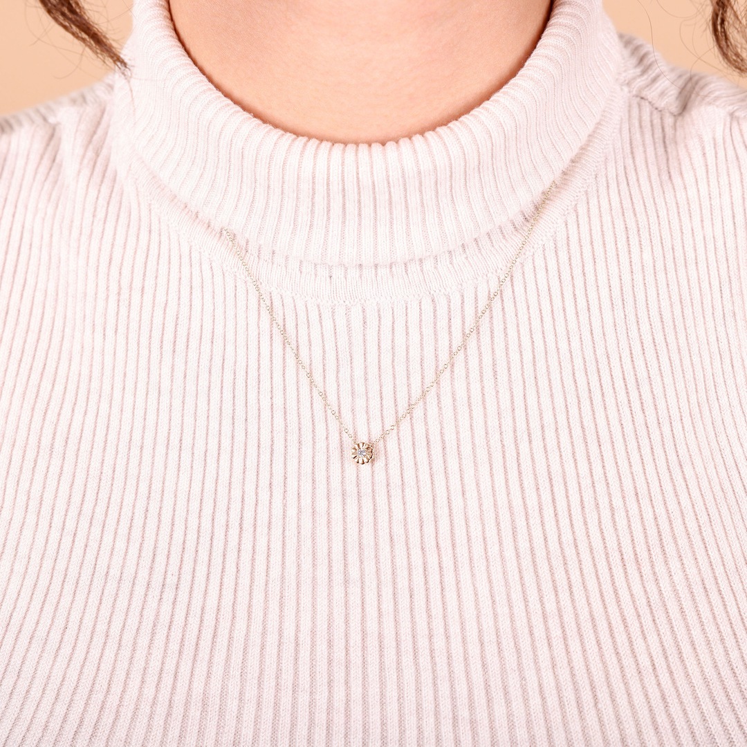 Collier mit Anhänger 750/18 K Roségold mit Diamant 0.04ct H/Si