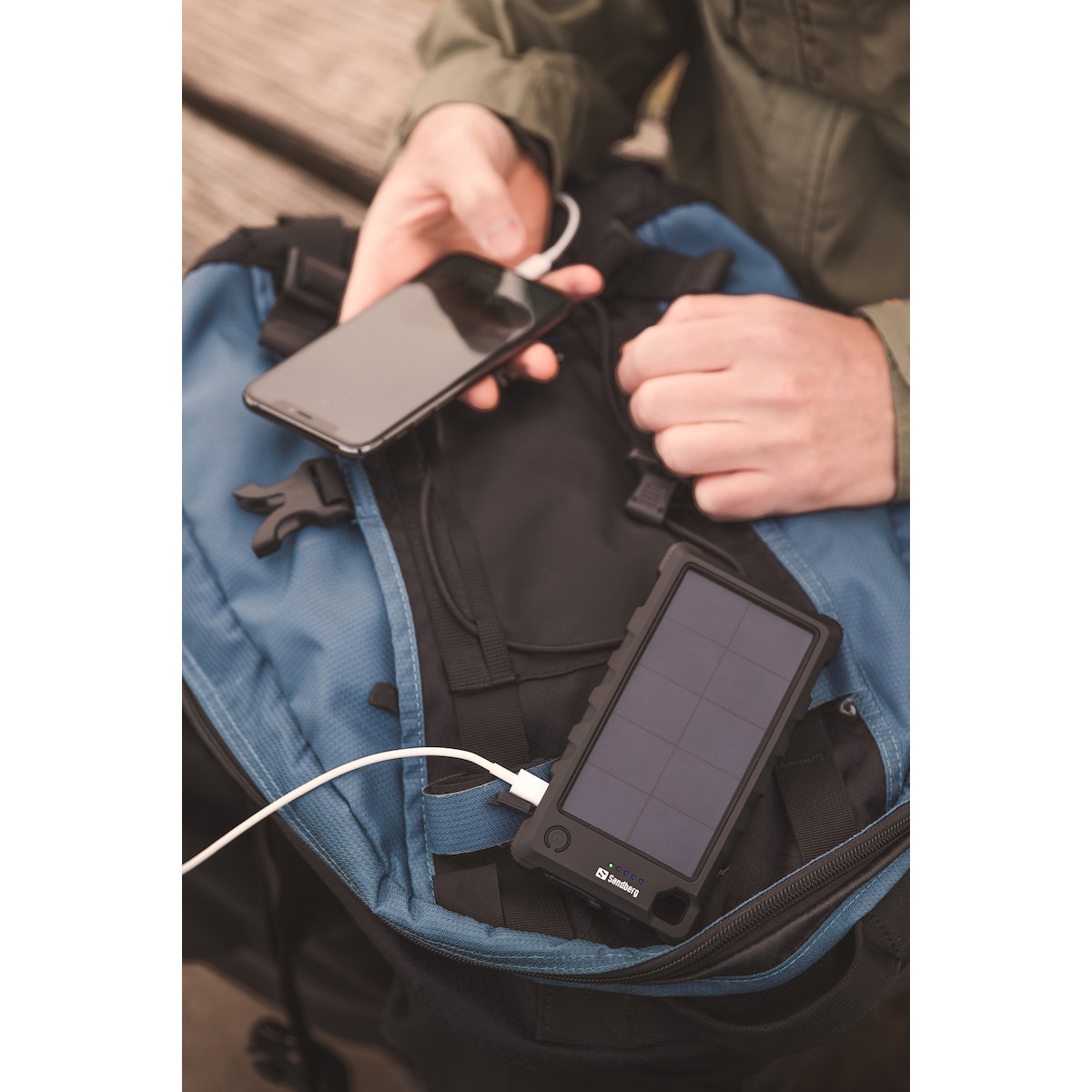 10.000 mAh Utendørs Solar PowerBank, Svart