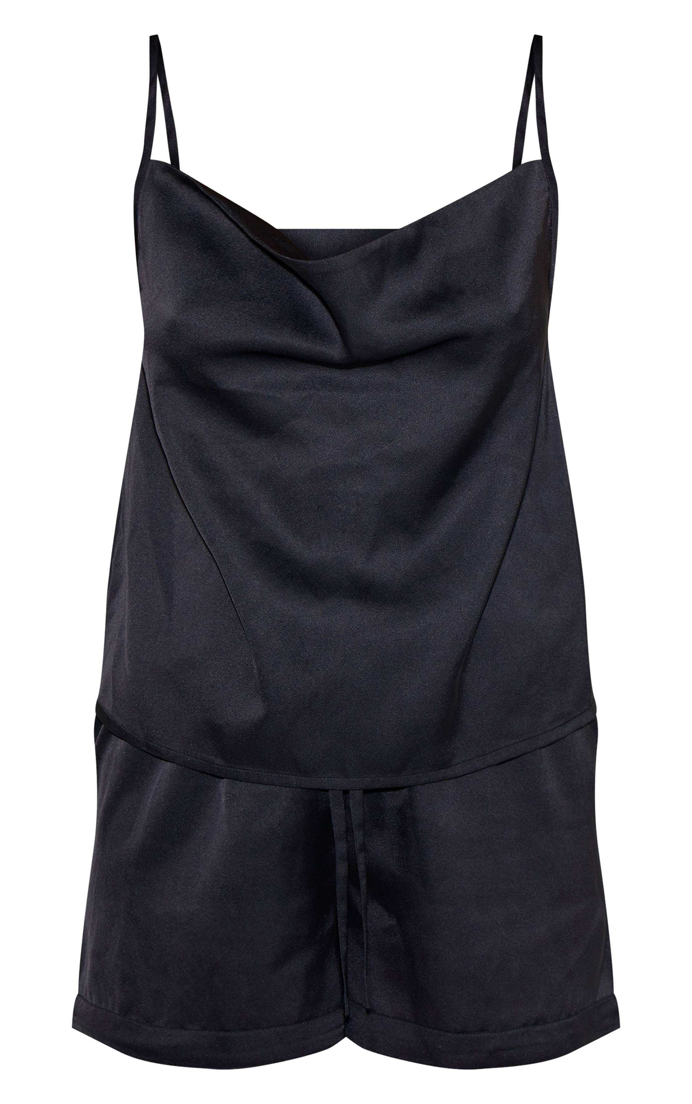 Noir Ensemble Pyjama Caraco Et Short En Satin